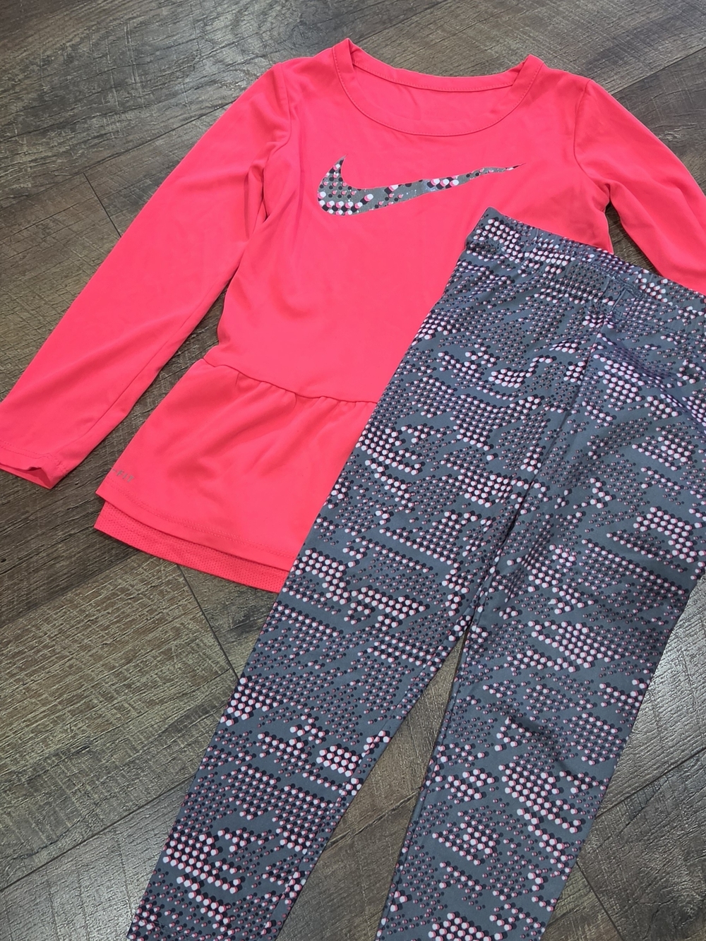 Nike Girls Neon Pink Long Sleeve Top with Gray & Pink Patterned Leggings